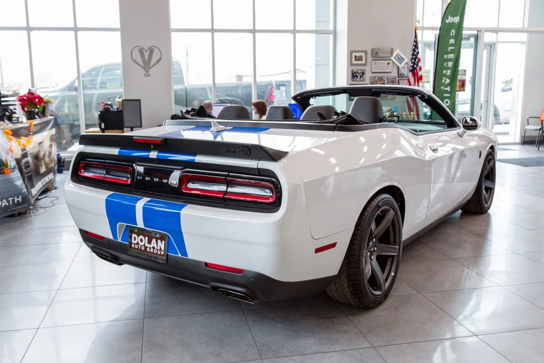 2023 Dodge Challenger SRT Hellcat 3rd Gen - Image 7 of 31