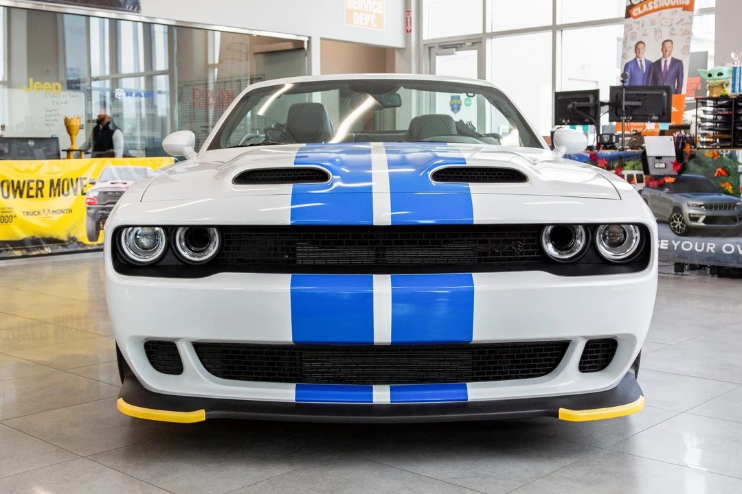 2023 Dodge Challenger SRT Hellcat 3rd Gen - Image 10 of 31