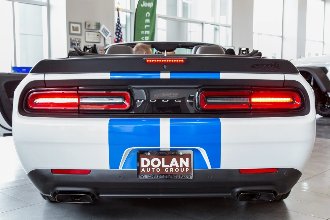 2023 Dodge Challenger SRT Hellcat 3rd Gen - Image 6 of 31