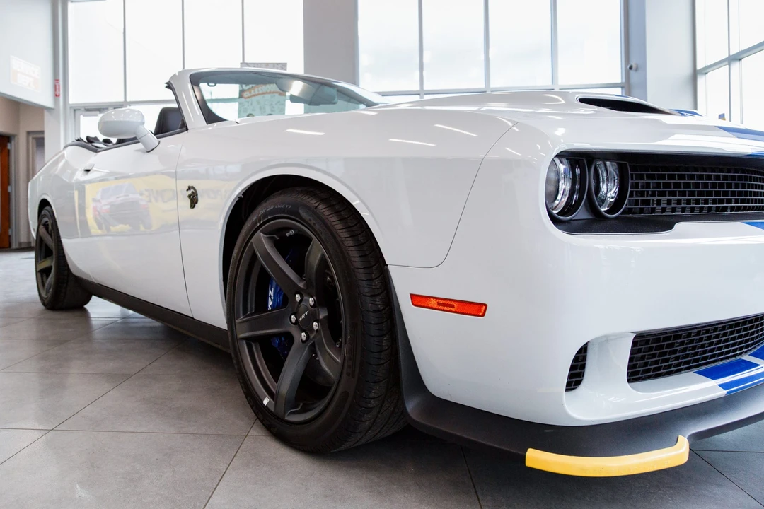 2023 Dodge Challenger SRT Hellcat 3rd Gen - Image 26 of 31