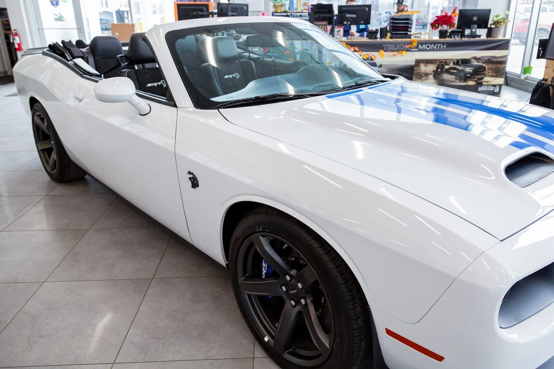 2023 Dodge Challenger SRT Hellcat 3rd Gen - Image 25 of 31
