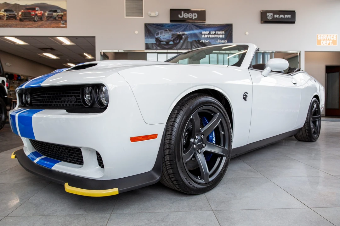 2023 Dodge Challenger SRT Hellcat 3rd Gen - Image 2 of 31