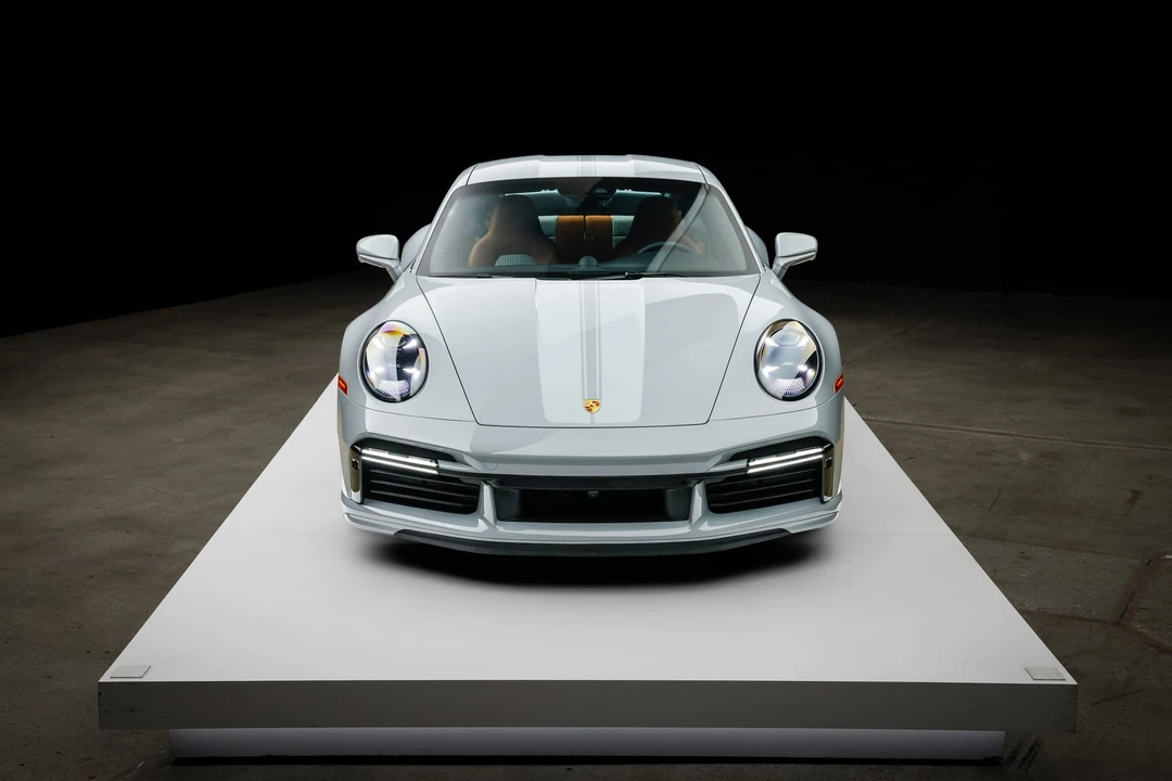 2023 Porsche 992 Sport Classic - Image 11 of 31
