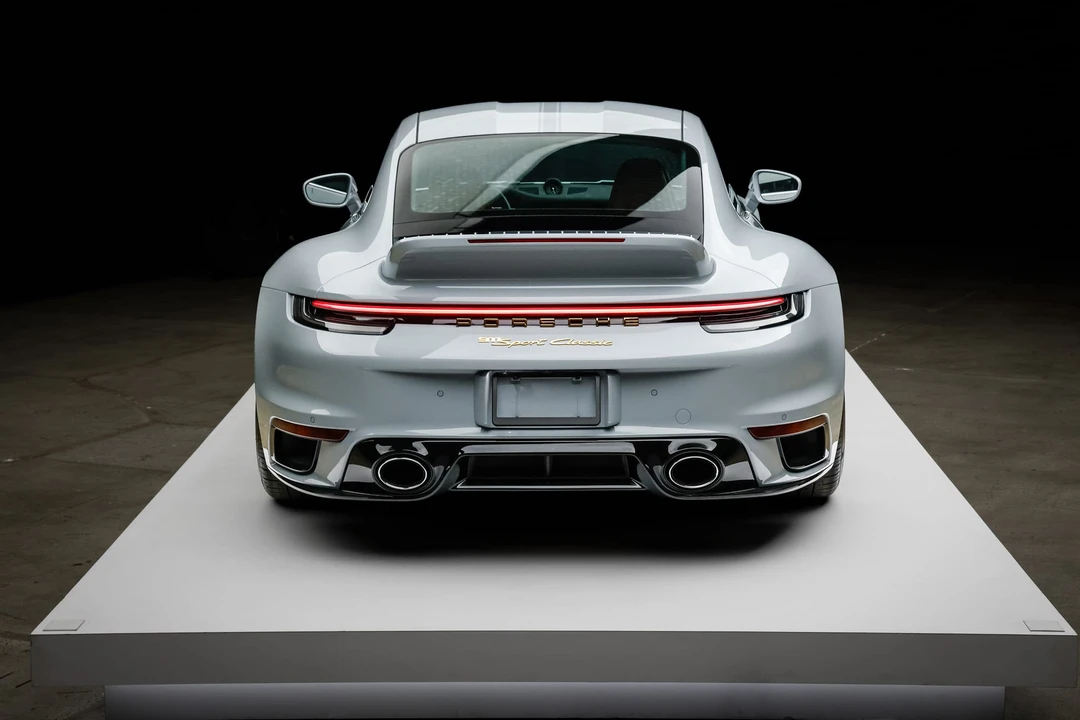 2023 Porsche 992 Sport Classic - Image 27 of 31