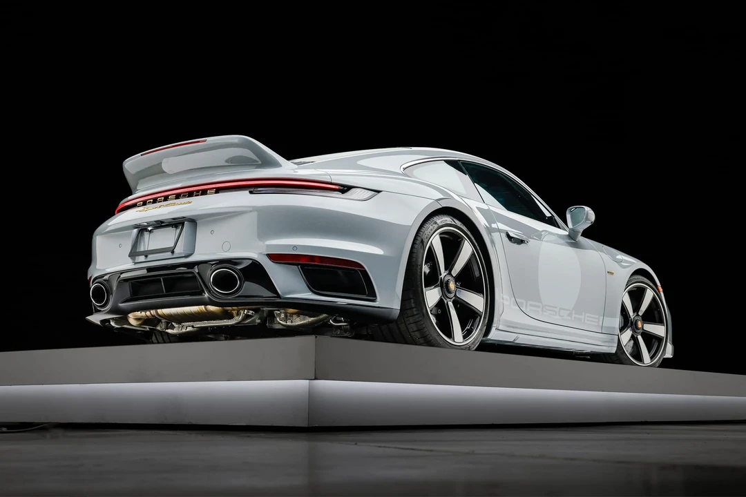 2023 Porsche 992 Sport Classic - Image 22 of 31