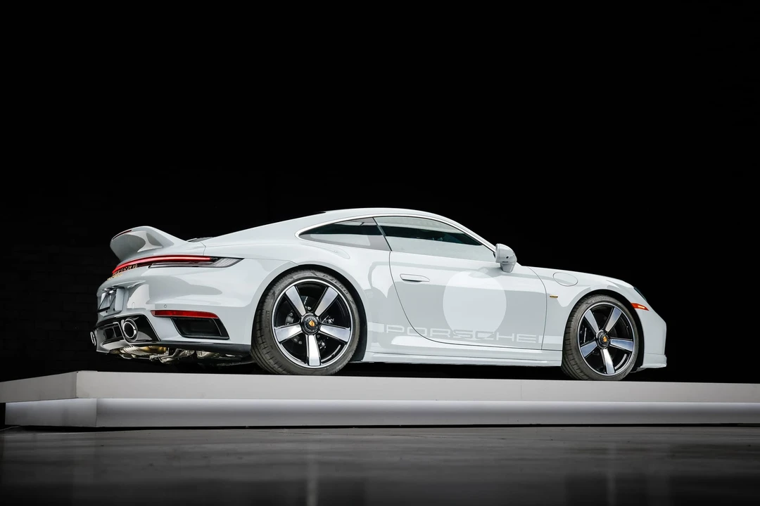 2023 Porsche 992 Sport Classic - Image 20 of 31