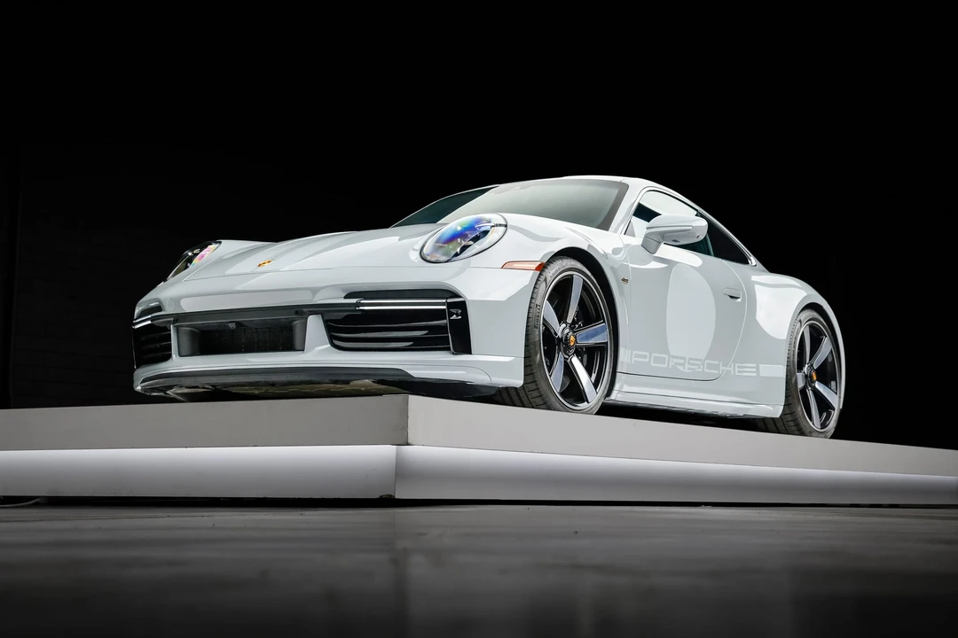 2023 Porsche 992 Sport Classic - Image 4 of 31