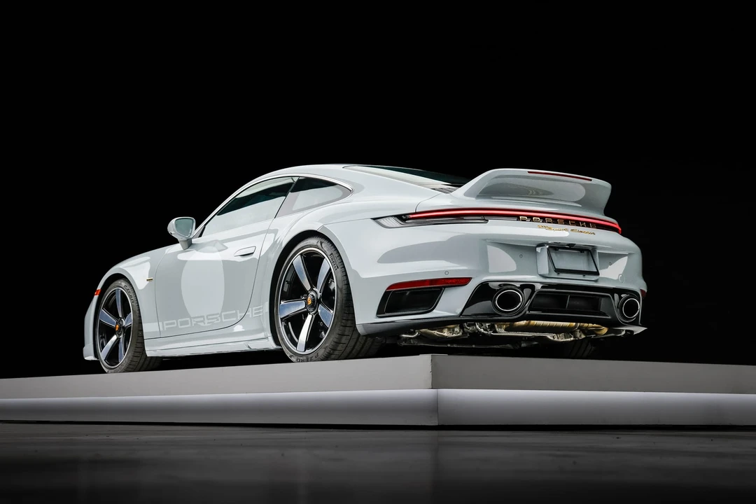 2023 Porsche 992 Sport Classic - Image 29 of 31