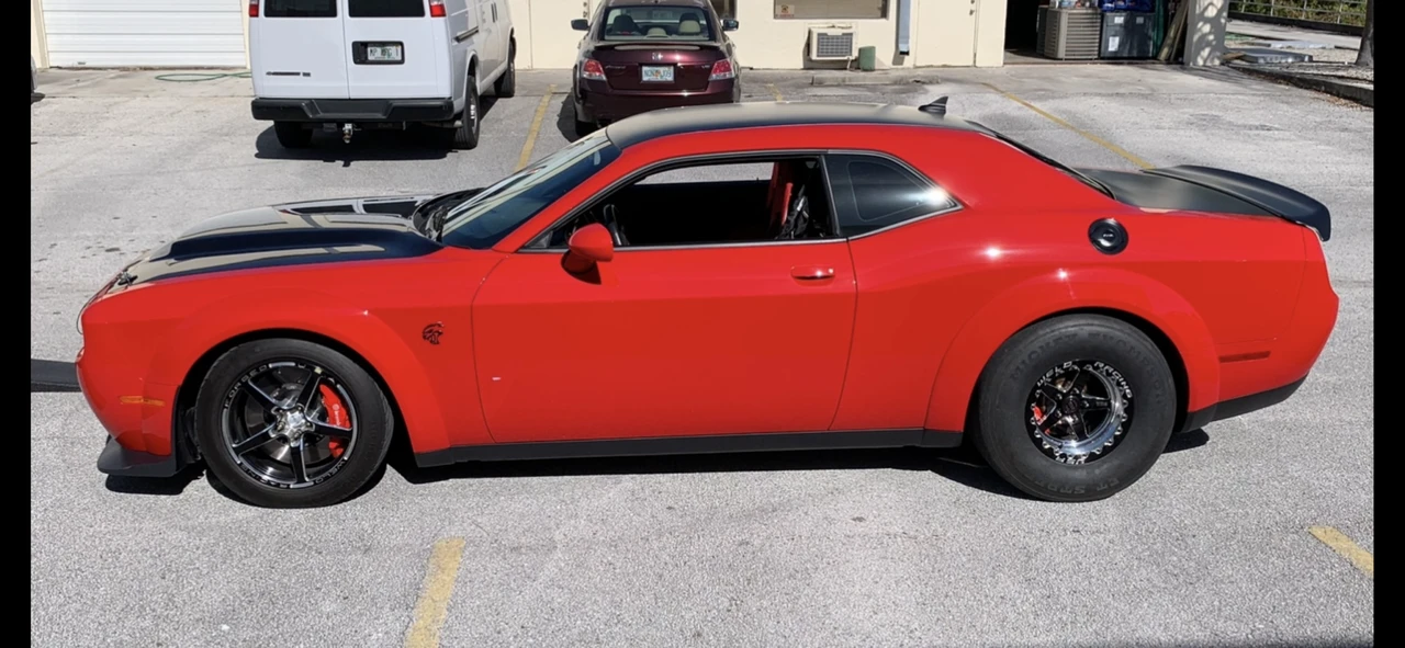 2019 Dodge Challenger SRT Hellcat 3rd Gen - Image 14 of 31