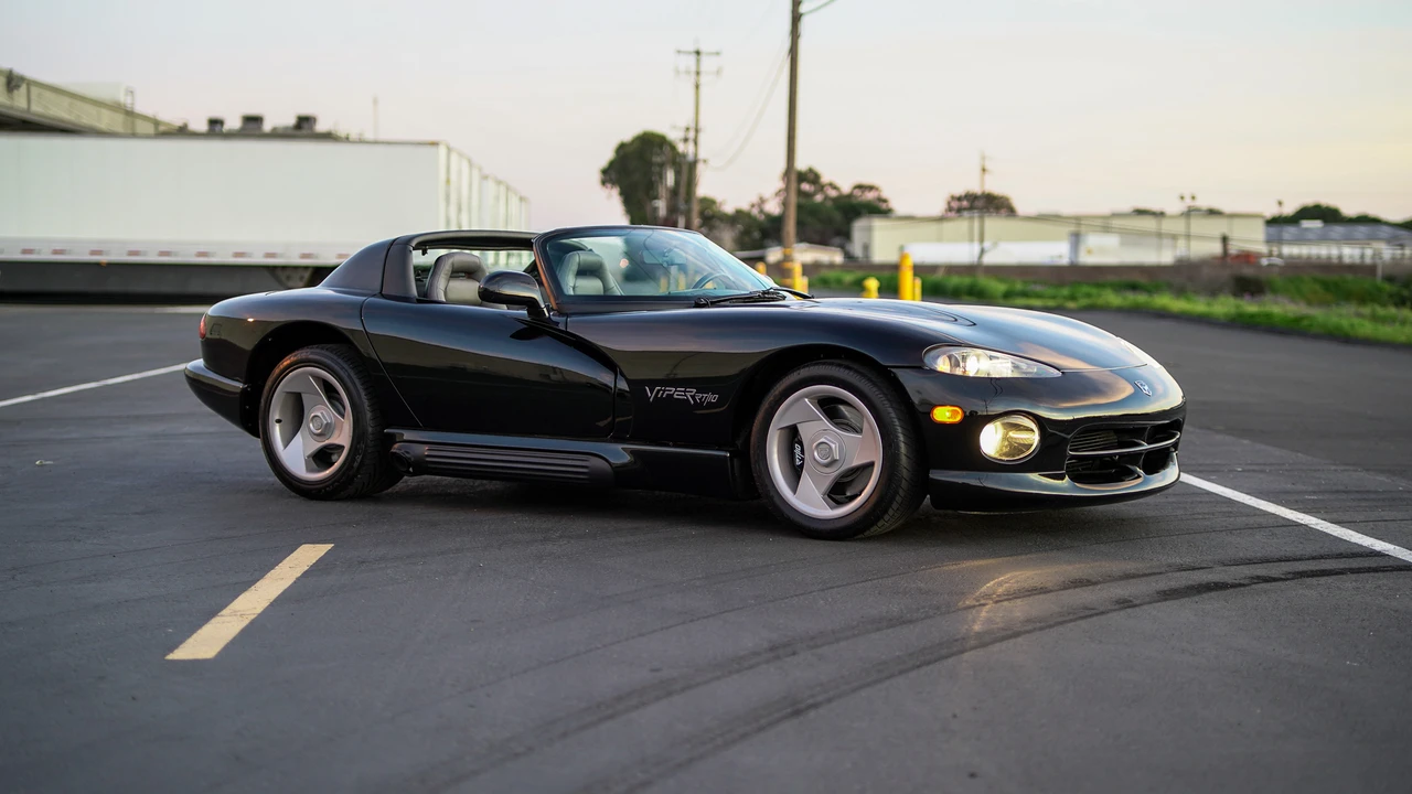 1994 Dodge Viper 1st Gen - Image 21 of 31