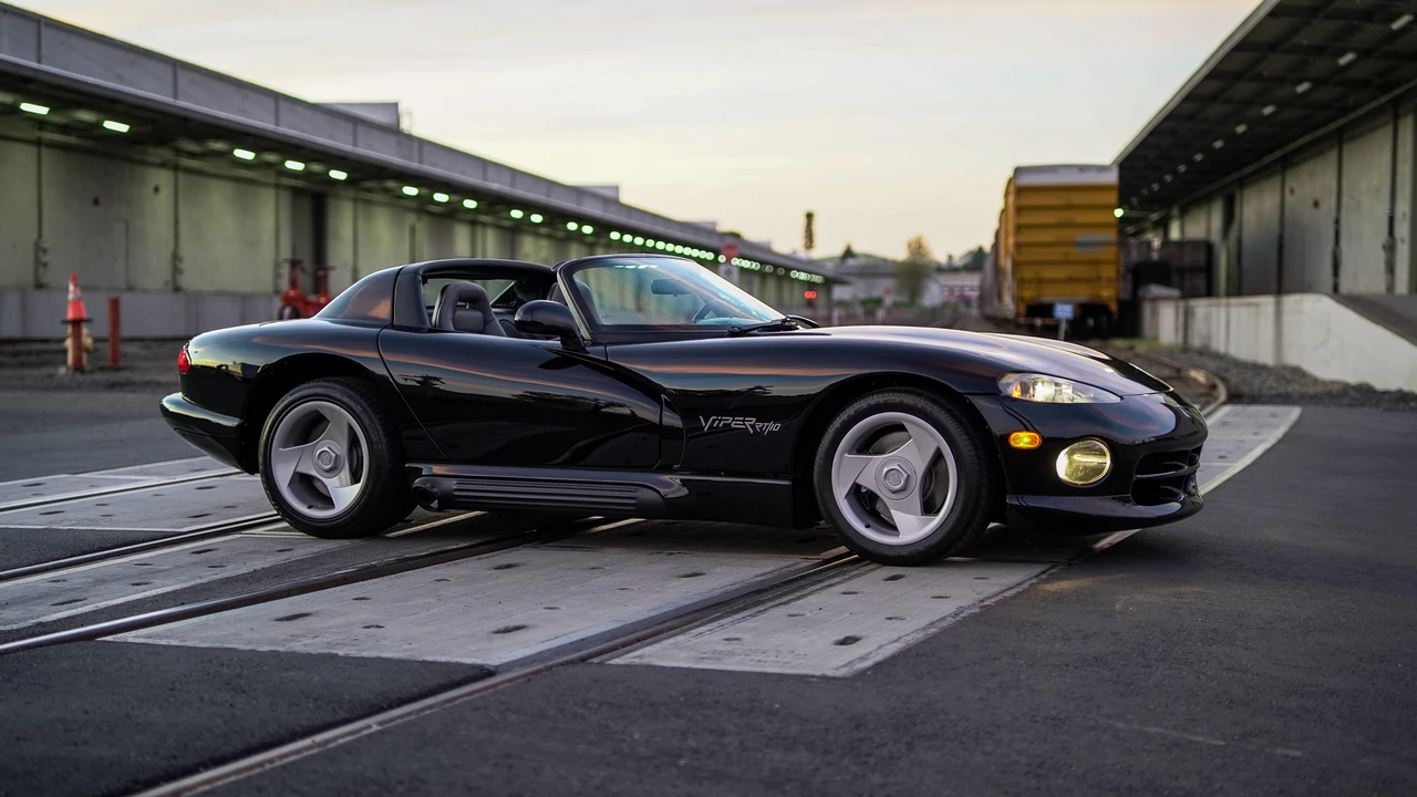 1994 Dodge Viper 1st Gen - Image 20 of 31