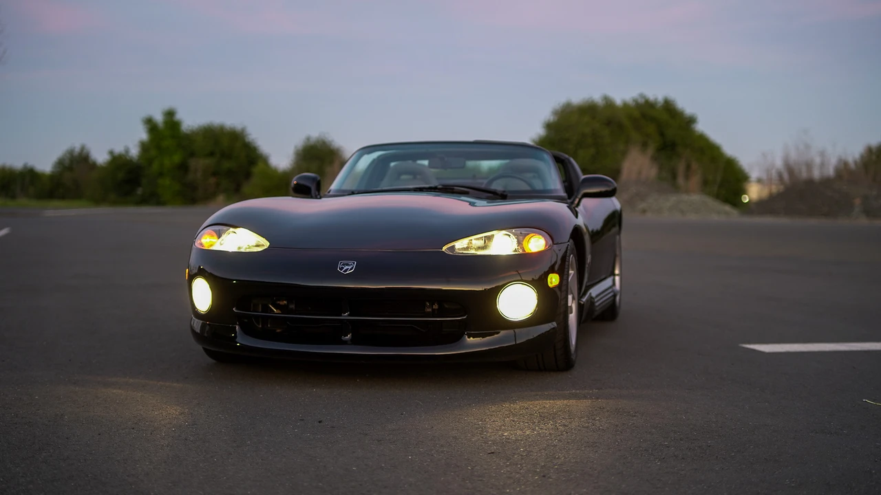 1994 Dodge Viper 1st Gen - Image 11 of 31