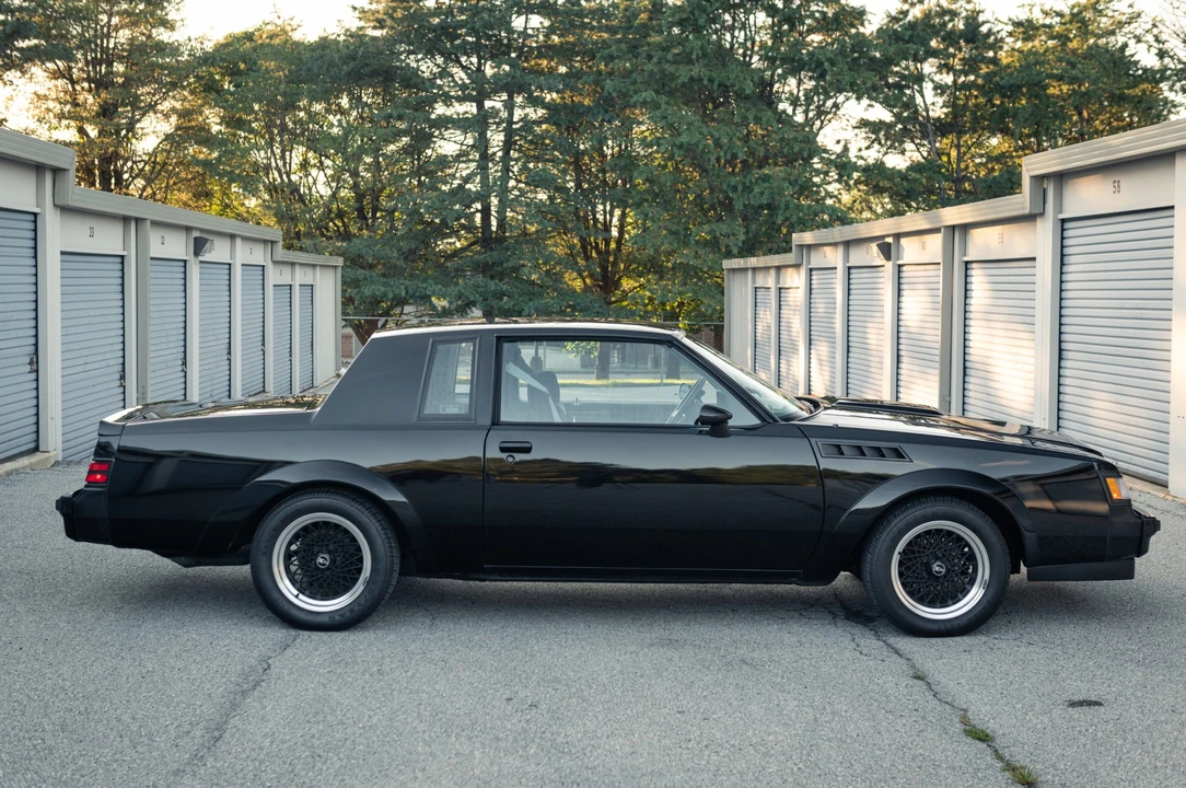 1987 Buick Grand National GNX - Image 25 of 31
