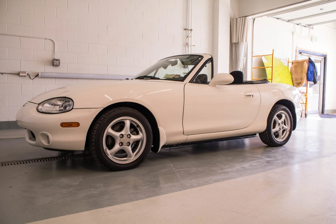 2000 Mazda NB MX-5 Miata - Image 26 of 31