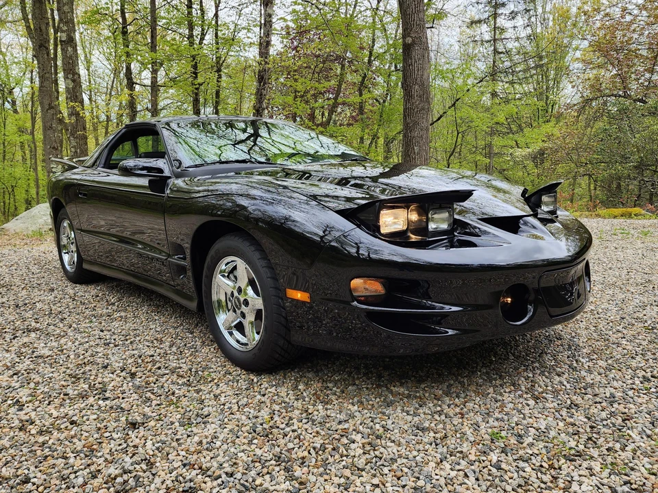 2002 Pontiac Firebird Trans Am 4th Gen - Image 12 of 31