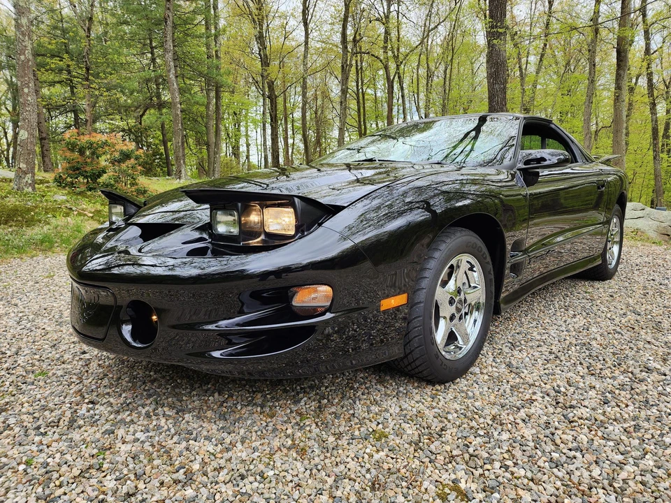 2002 Pontiac Firebird Trans Am 4th Gen - Image 2 of 31