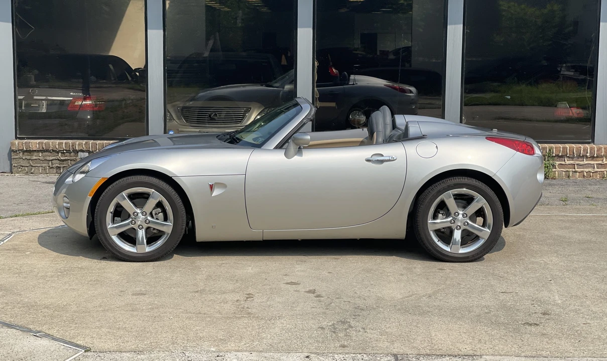 2006 Pontiac Solstice - Image 13 of 31