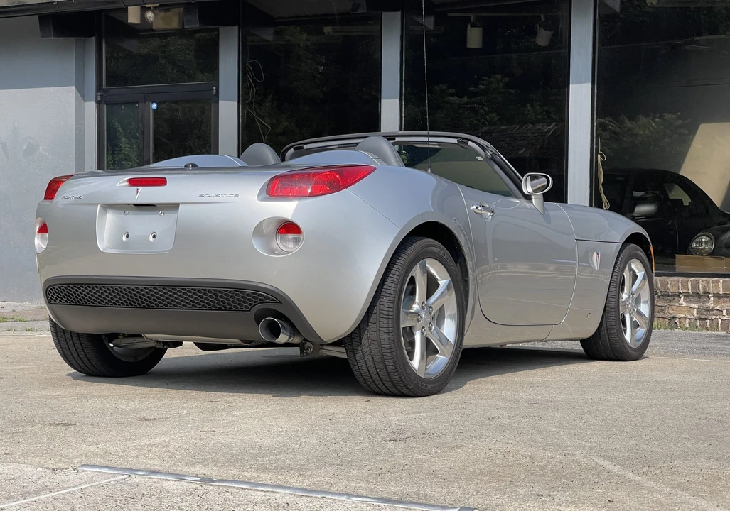 2006 Pontiac Solstice - Image 20 of 31