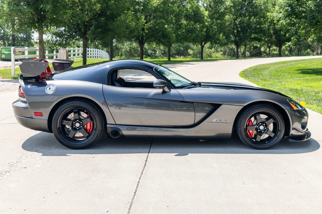 2009 Dodge Viper ACR 4th Gen - Image 15 of 31