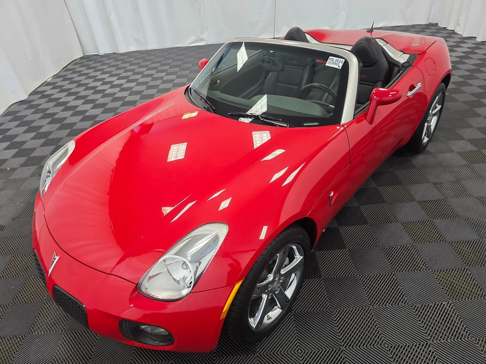 2009 Pontiac Solstice GXP - Image 5 of 31