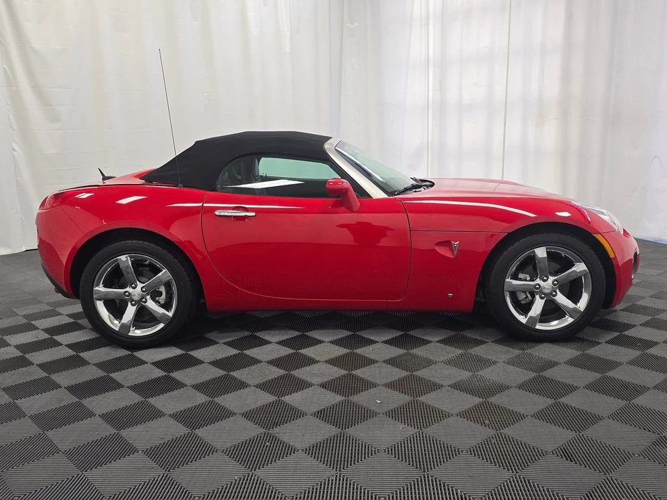 2009 Pontiac Solstice GXP - Image 21 of 31