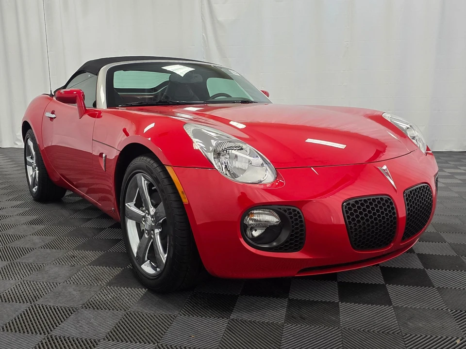 2009 Pontiac Solstice GXP - Image 14 of 31