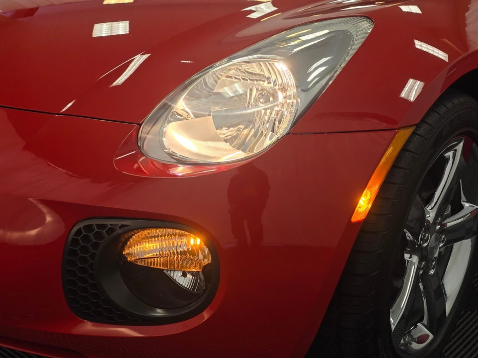 2009 Pontiac Solstice GXP - Image 27 of 31