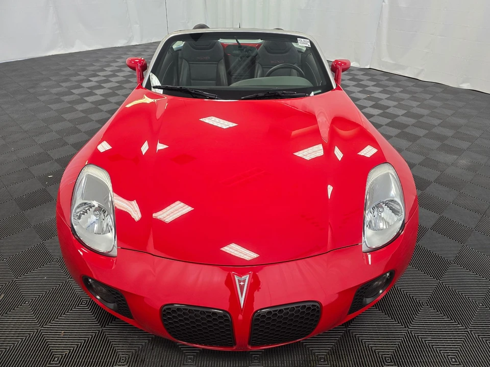 2009 Pontiac Solstice GXP - Image 4 of 31