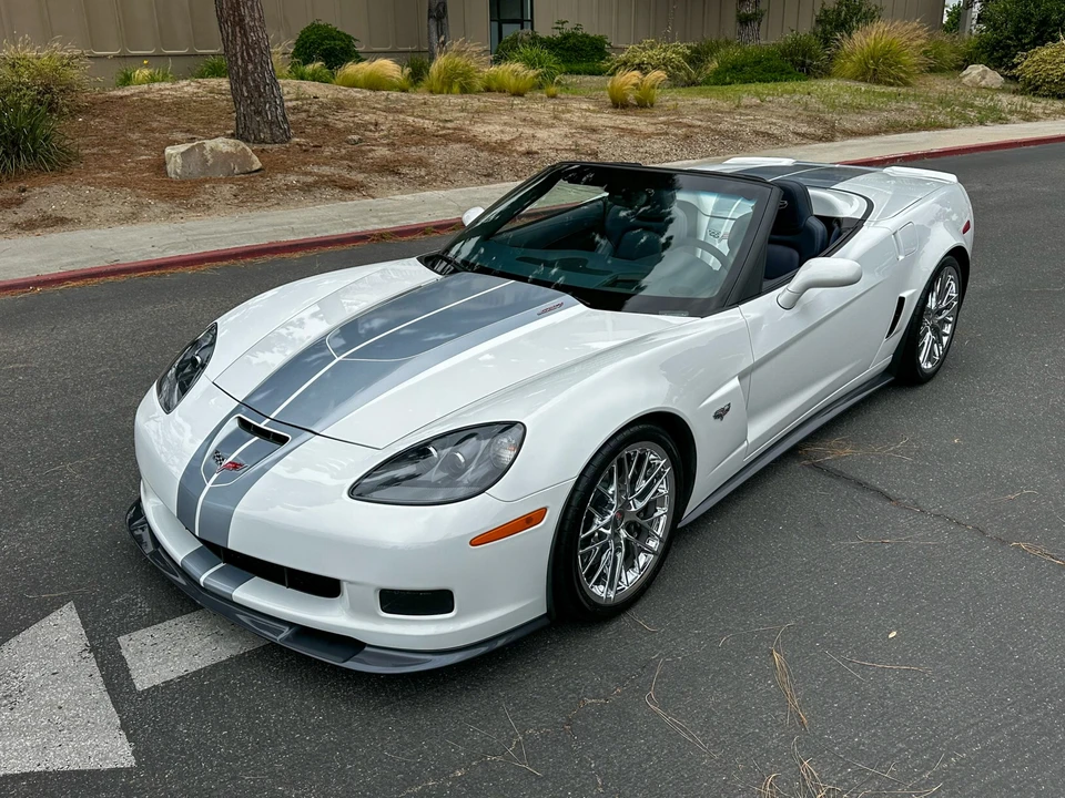 2013 Chevrolet Corvette C6 - Image 10 of 31