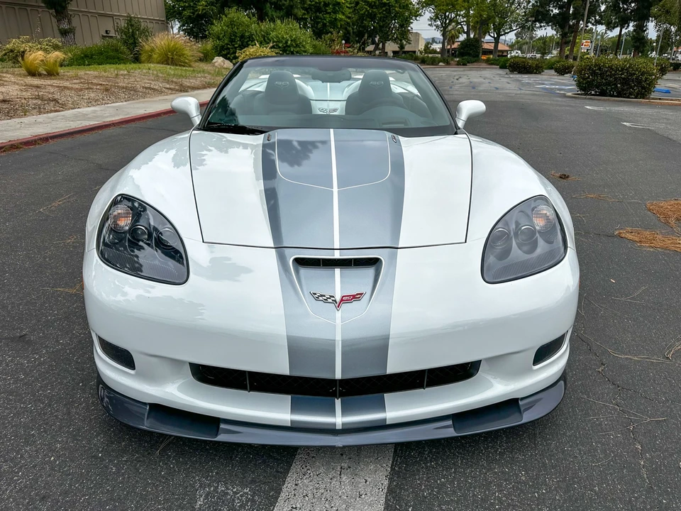 2013 Chevrolet Corvette C6 - Image 2 of 31