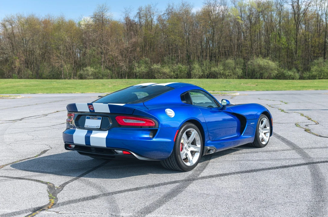 2013 Dodge Viper 5th Gen - Image 14 of 31
