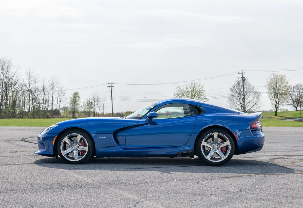 2013 Dodge Viper 5th Gen - Image 19 of 31