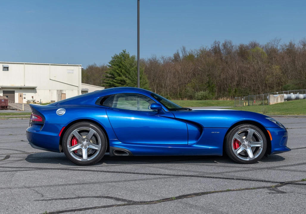 2013 Dodge Viper 5th Gen - Image 13 of 31