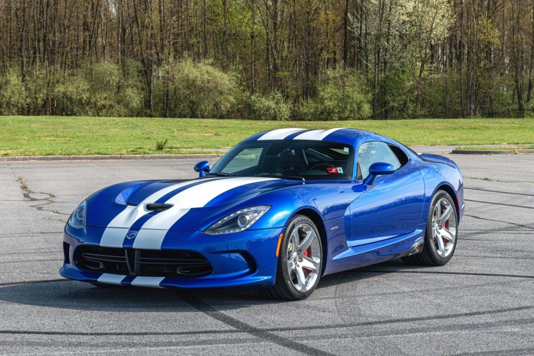 2013 Dodge Viper 5th Gen - Image 5 of 31