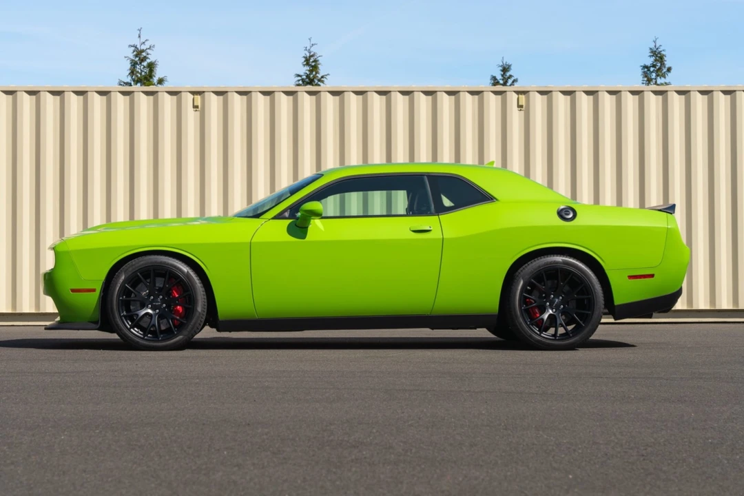 2015 Dodge Challenger SRT Hellcat 3rd Gen - Image 2 of 31