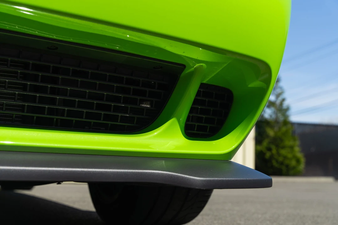 2015 Dodge Challenger SRT Hellcat 3rd Gen - Image 19 of 31