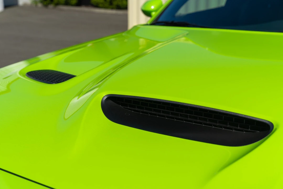 2015 Dodge Challenger SRT Hellcat 3rd Gen - Image 27 of 31