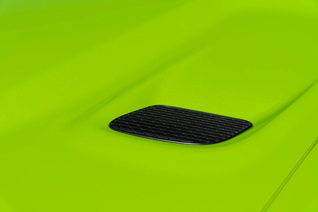 2015 Dodge Challenger SRT Hellcat 3rd Gen - Image 28 of 31
