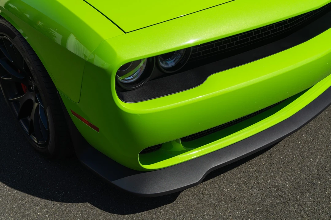 2015 Dodge Challenger SRT Hellcat 3rd Gen - Image 23 of 31