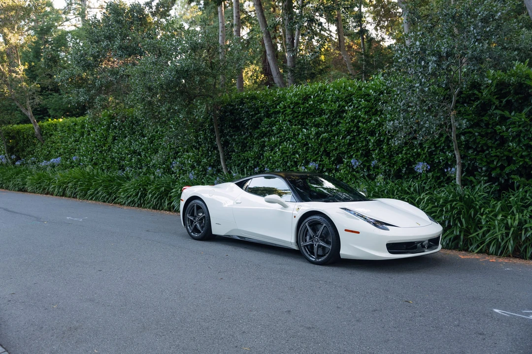 2015 Ferrari 458 Italia - Image 16 of 31