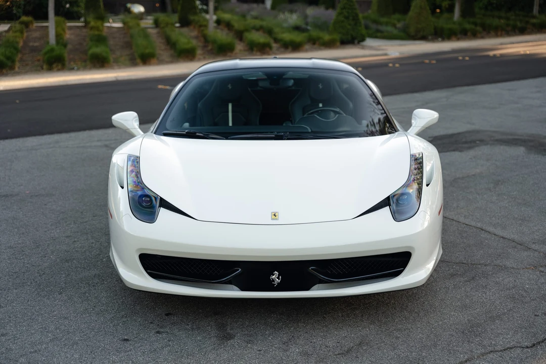 2015 Ferrari 458 Italia - Image 10 of 31