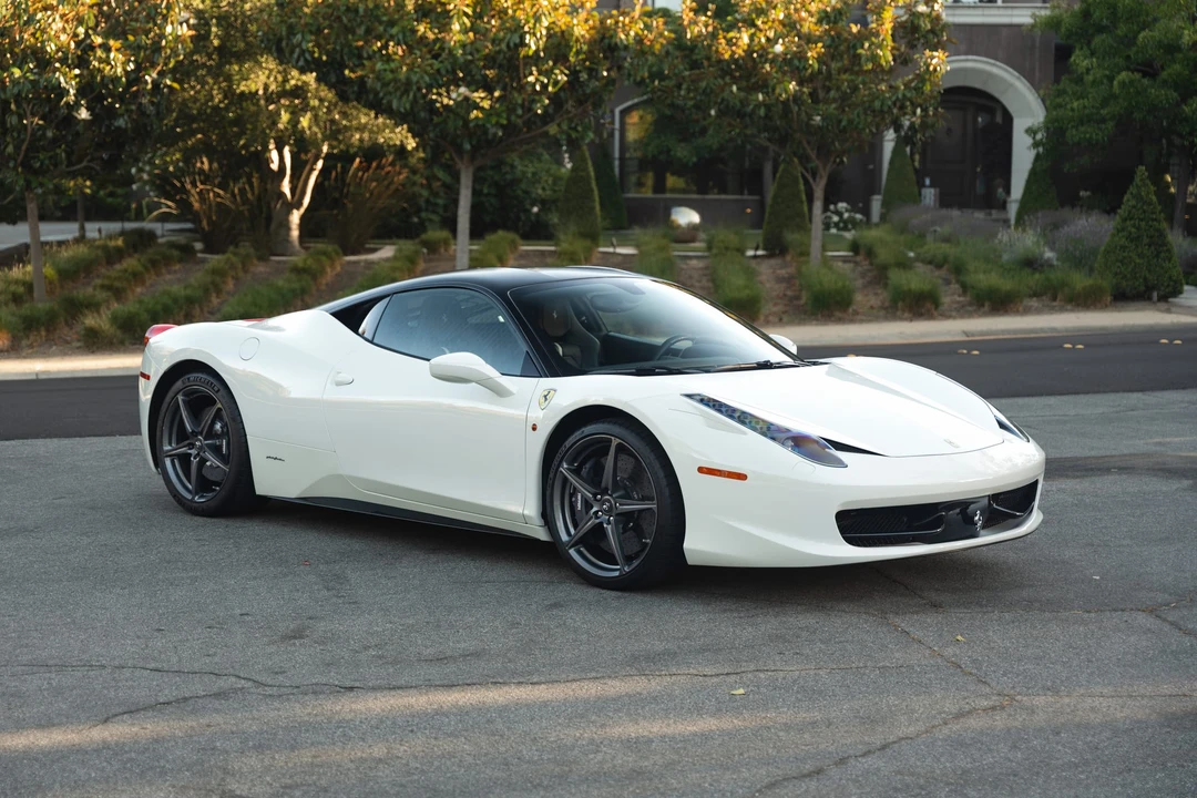 2015 Ferrari 458 Italia - Image 15 of 31