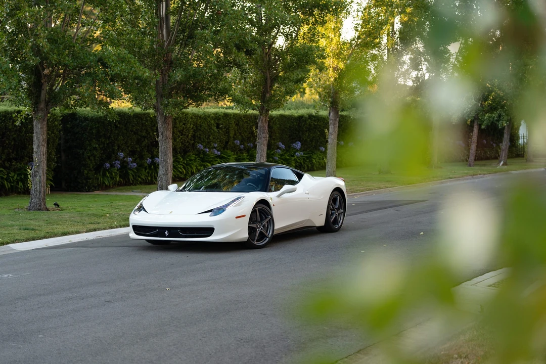 2015 Ferrari 458 Italia - Image 8 of 31