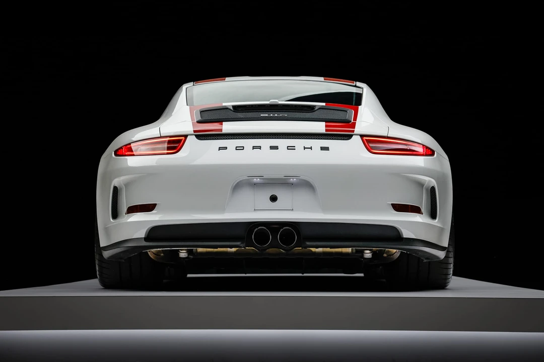 2016 Porsche 991 R - Image 24 of 31