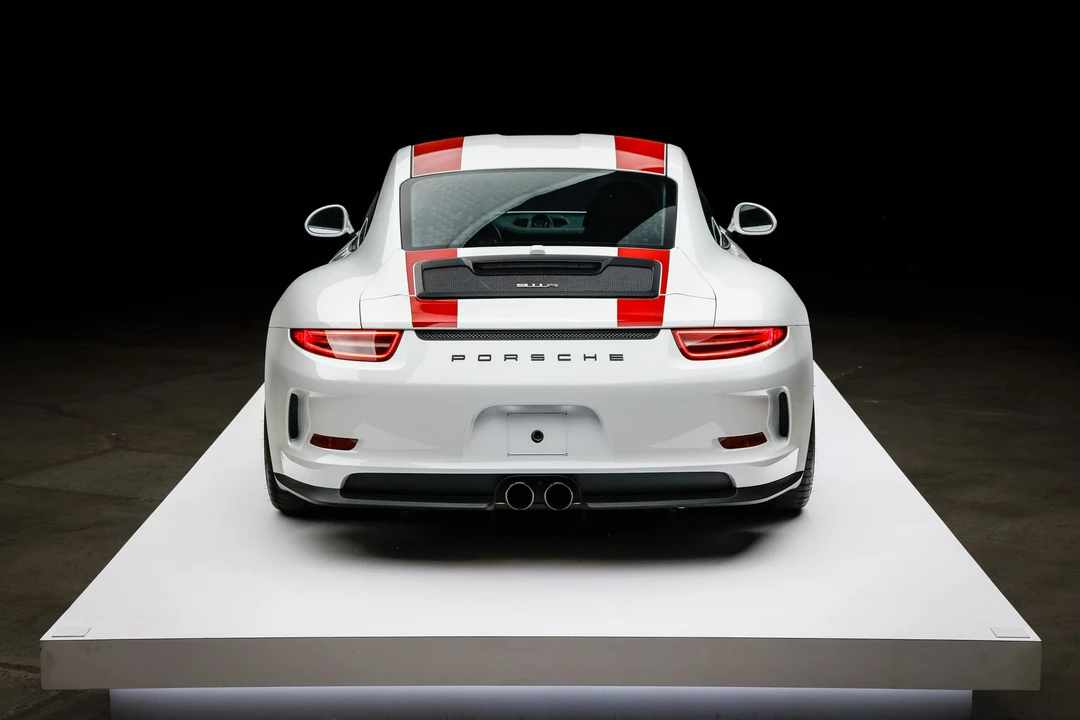 2016 Porsche 991 R - Image 26 of 31