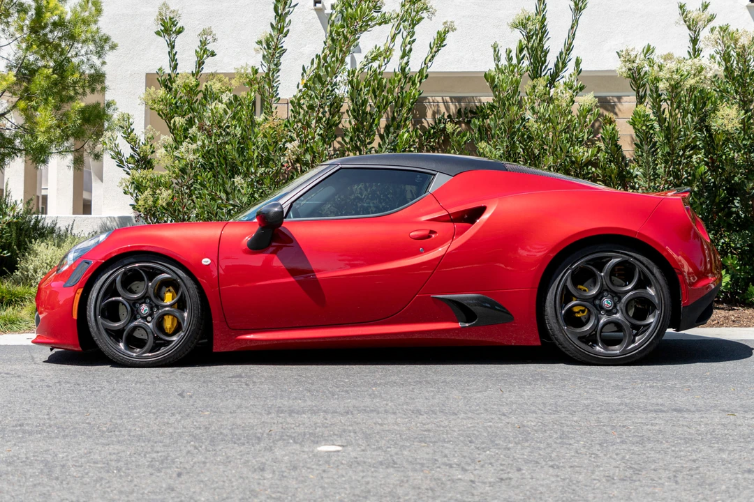 2018 Alfa Romeo 4C Coupe - Image 3 of 31