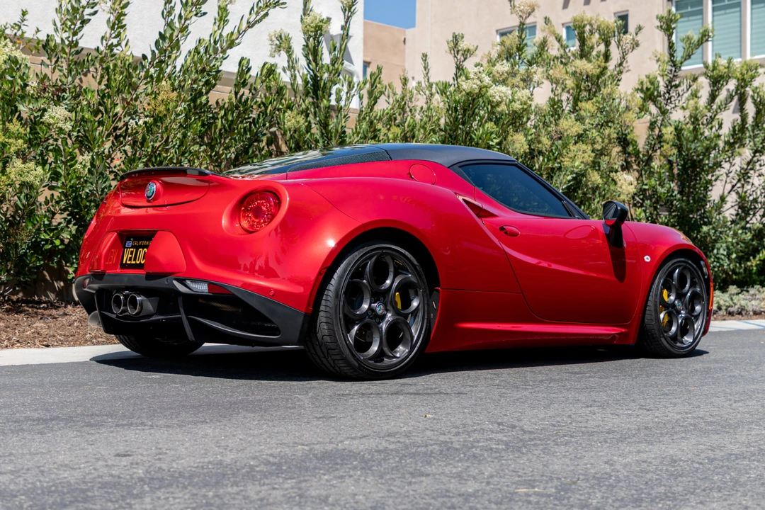 2018 Alfa Romeo 4C Coupe - Image 7 of 31