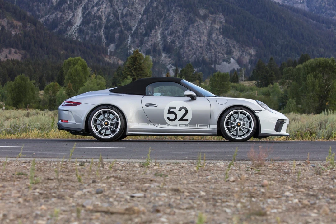 2019 Porsche 991 Speedster - Image 26 of 31