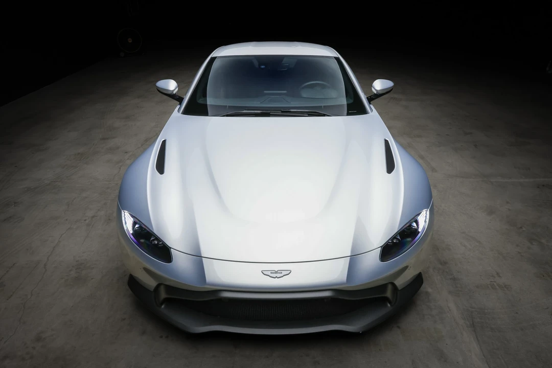2020 Aston Martin V8 Vantage (2019+) - Image 8 of 31