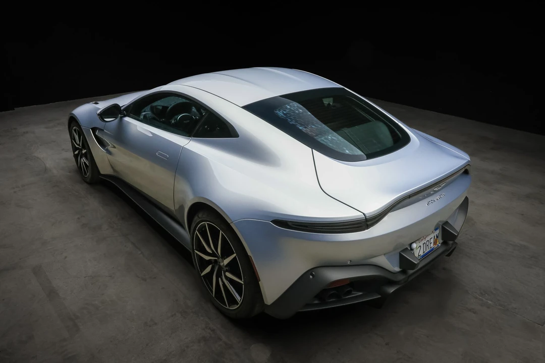 2020 Aston Martin V8 Vantage (2019+) - Image 23 of 31